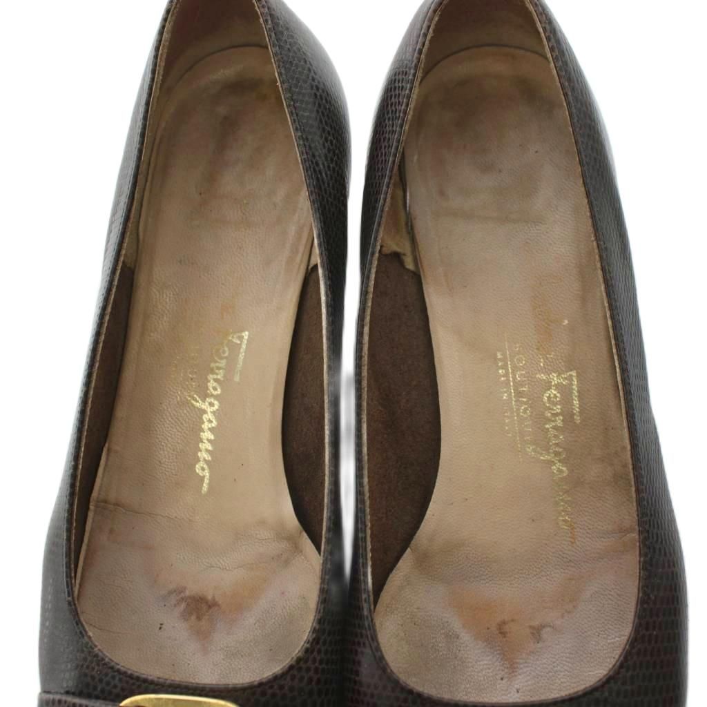 サルヴァトーレフェラガモ Salvatore Ferragamo ヴァラリボン パンプス