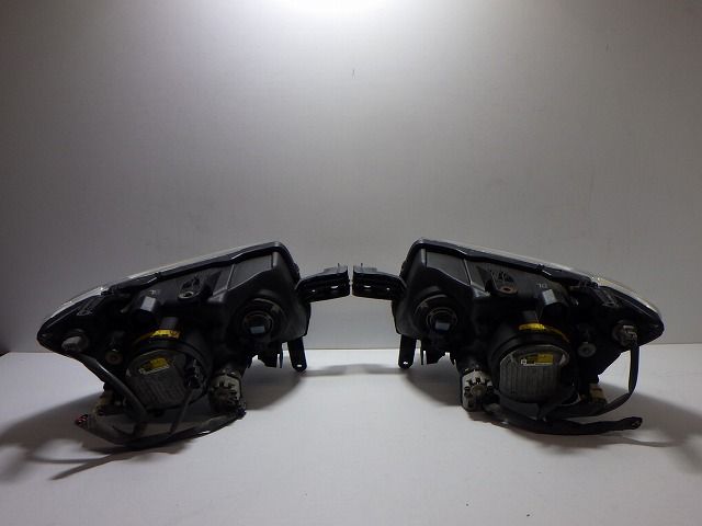 bB ヘッドライト左右 HID QNC20/21/25 後期 100-51096 BL 81185-B1010