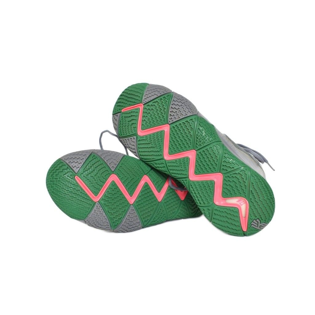 ナイキ NIKE Kyrie 4 City Guardians カイリー4 シティガーディアンズ