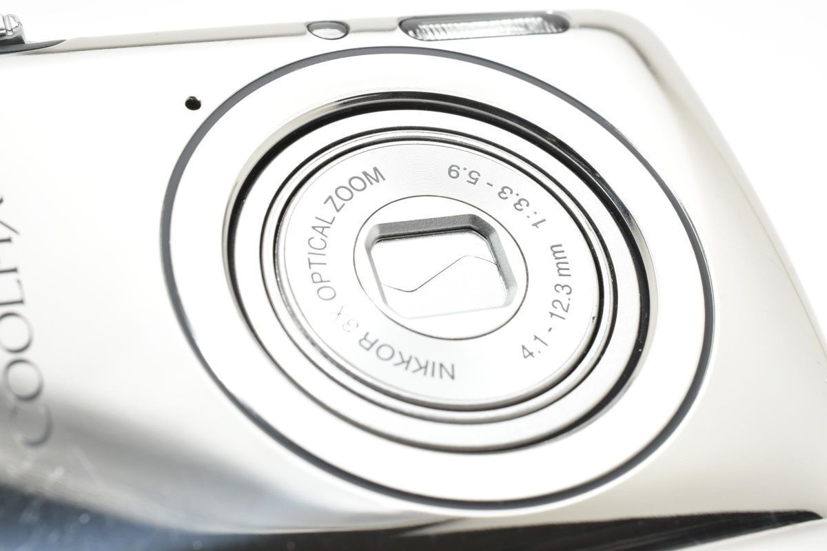 良品 Nikon COOLPIX S01 シルバー 元箱付き ARYM4830#200 - メルカリ