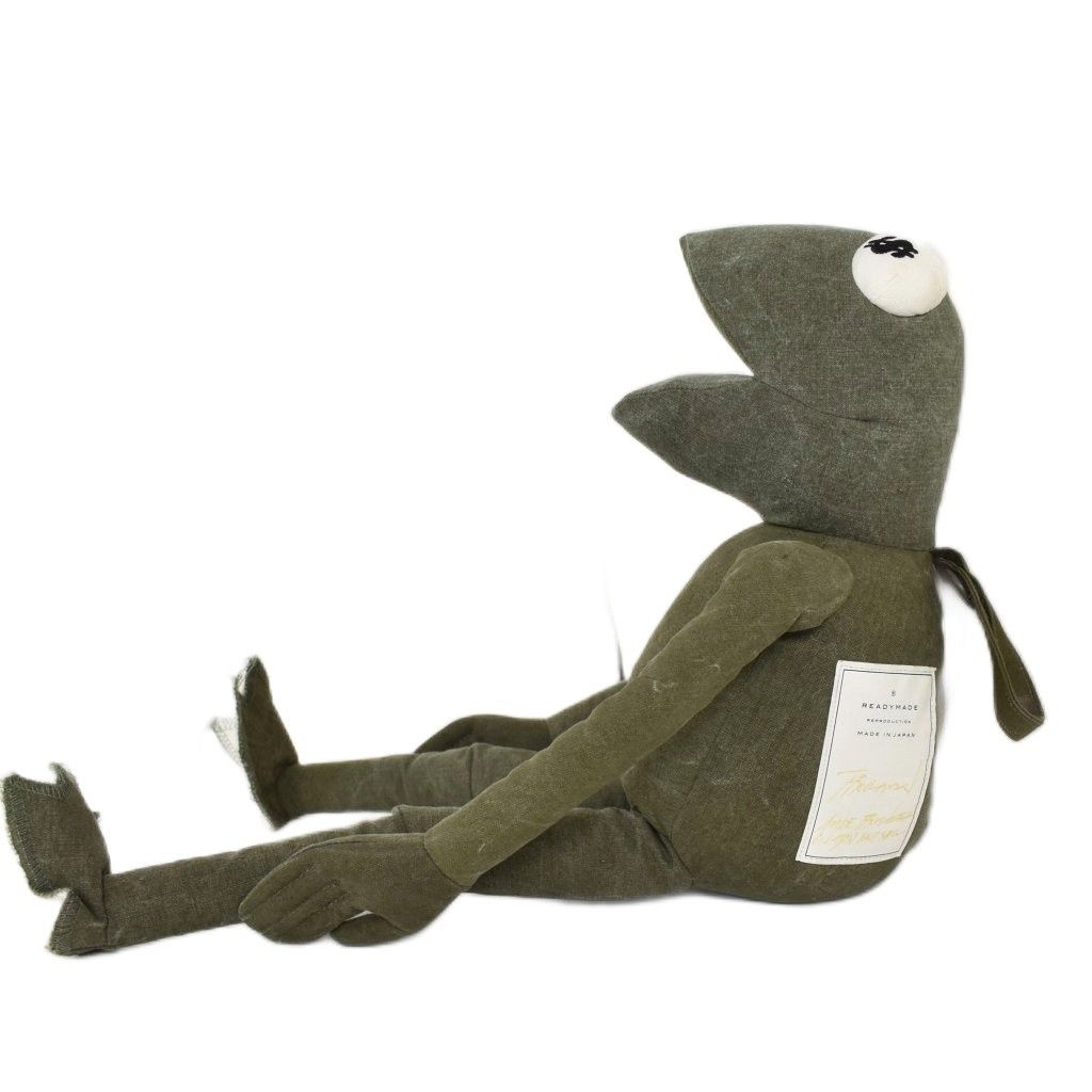 レディメイド READYMADE FROG MAN フロッグマン ぬいぐるみ カーキ