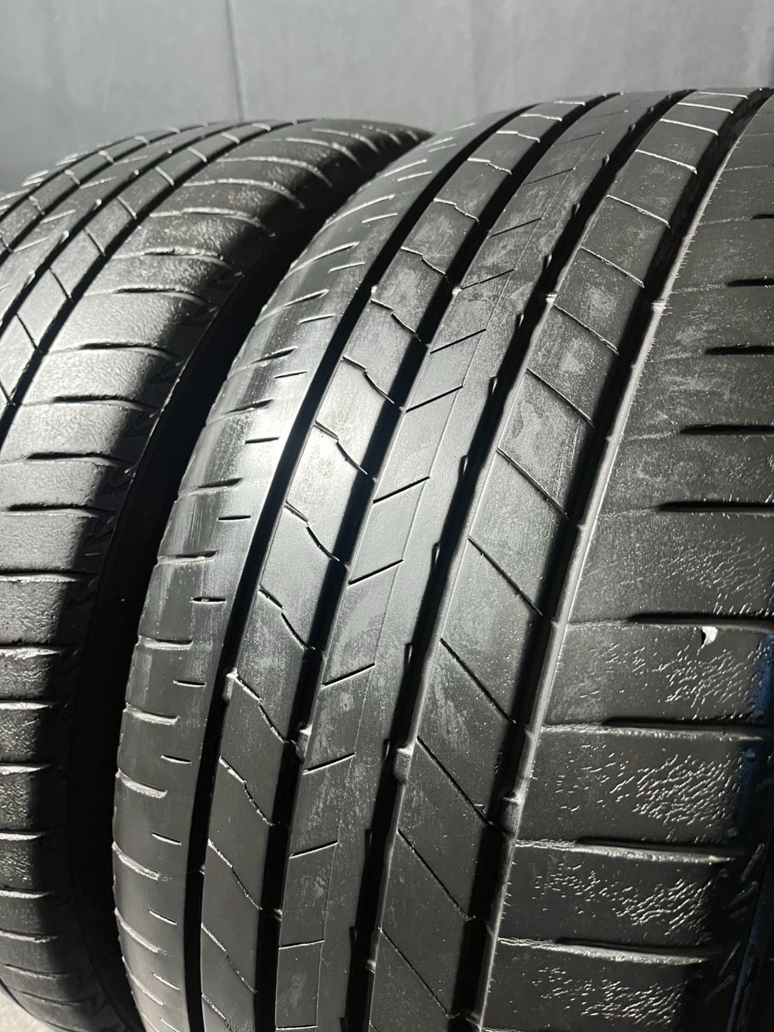 2022年製 約7分山 ブリヂストン BRIDGESTONE レグノ REGNO GR001 225 2022年製 約7分山 ブリヂストン BRIDGESTONE レグノ REGNO GR001 225