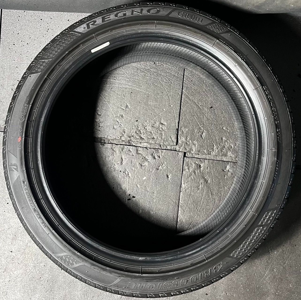 2022年製 約7分山 ブリヂストン BRIDGESTONE レグノ REGNO GR001 225 2022年製 約7分山 ブリヂストン BRIDGESTONE レグノ REGNO GR001 225