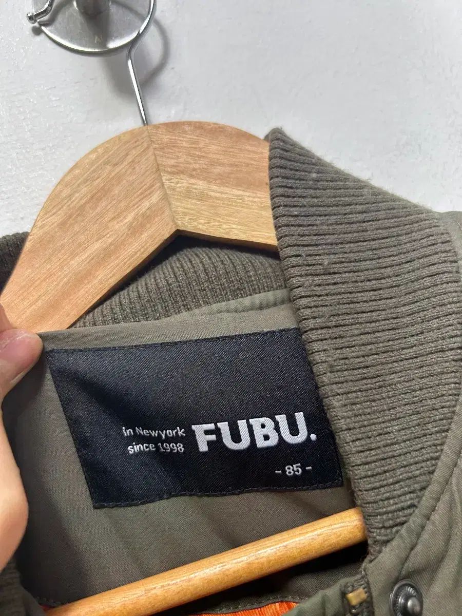 FUBU カーキ ロング ブルゾン ダウン ジャケット レディース S
