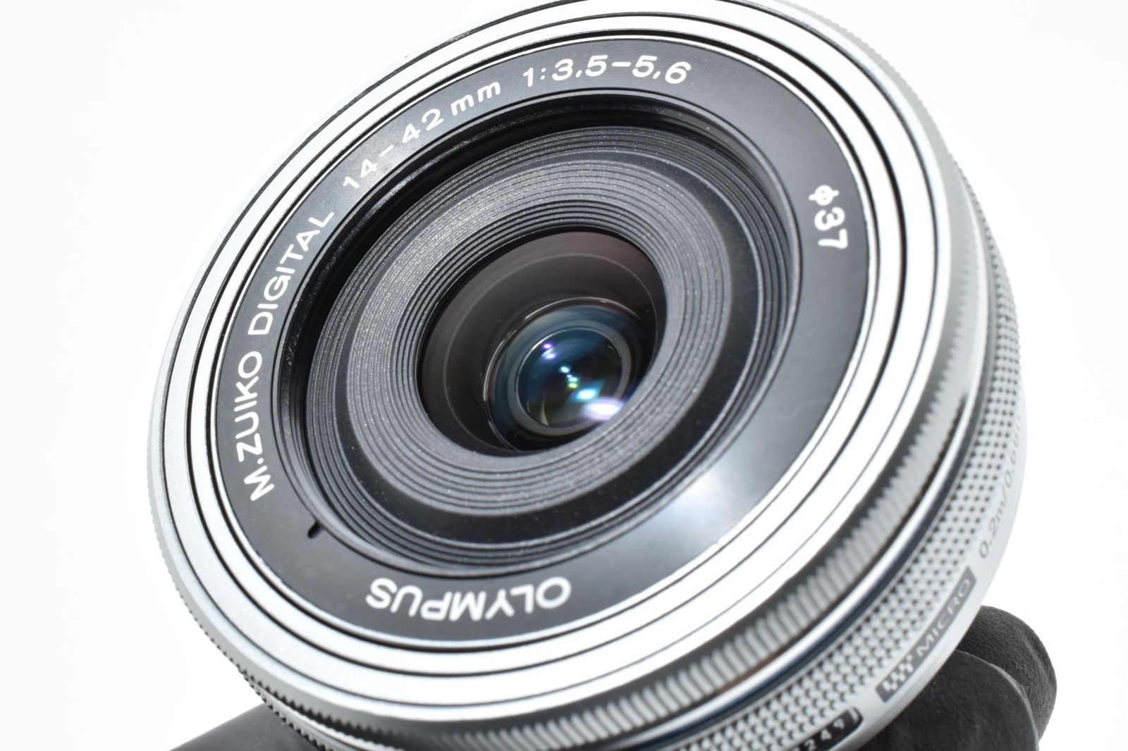 ★極上美品★オリンパス M.ZUIKO DIGITAL #696 シルバー Amazon.co.jp: OLYMPUS 単焦点レンズ M.ZUIKO DIGITAL 45mm F1.8