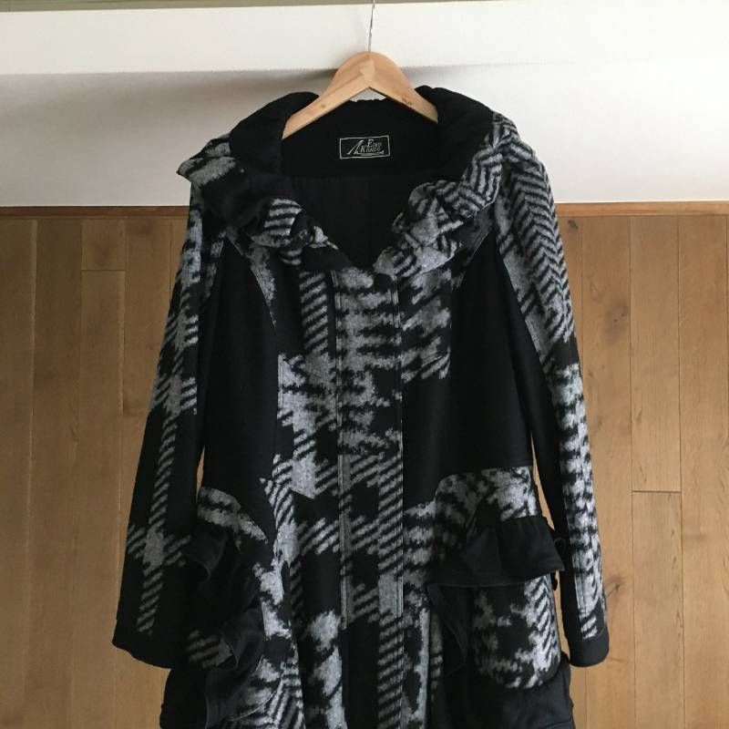 美品 エイココンドウEIKO KONDO ロング コート42 - メルカリ