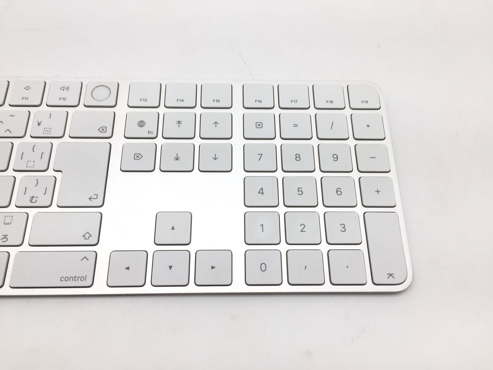 Apple Touch ID搭載 Magic Keyboard A2520 テンキー付き 日本語 動作品