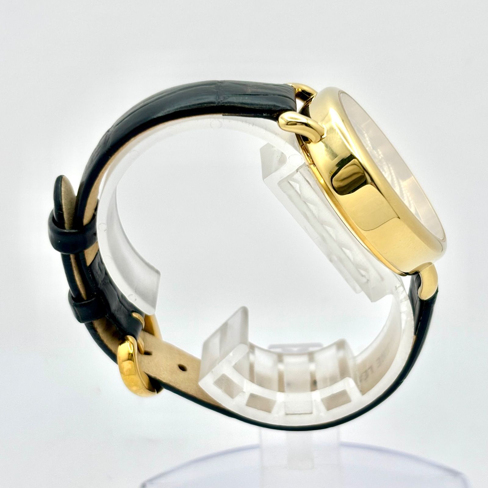 極美品 Vivienne Westwood オーブ 腕時計 電池新品 ゴールド 新品電池】Vivienne Westwood ヴィヴィアンウエストウッド オーブ