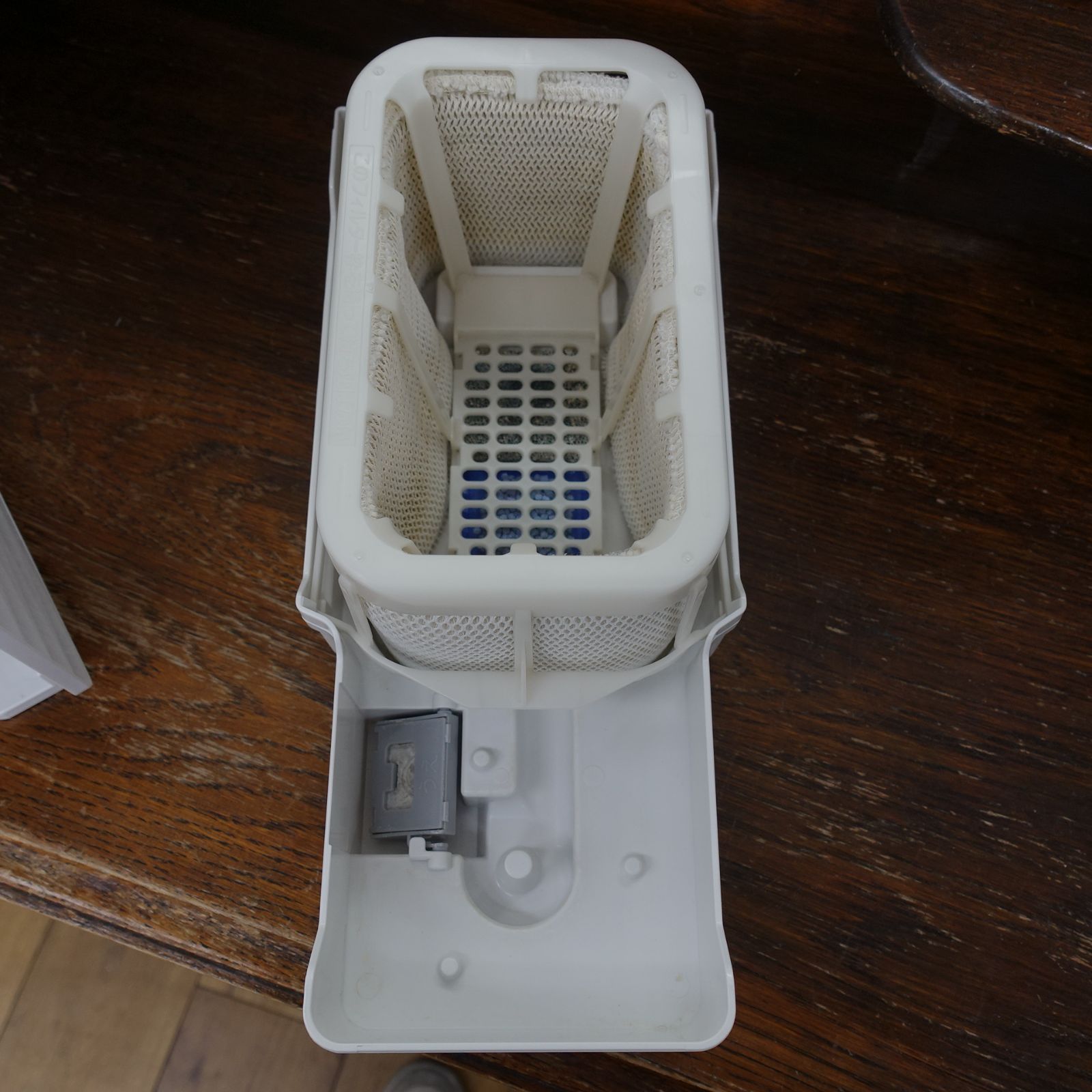 Panasonic 気化式加湿器 FE-KFU07-W 適用畳数 木造12畳 鉄筋19畳 2021