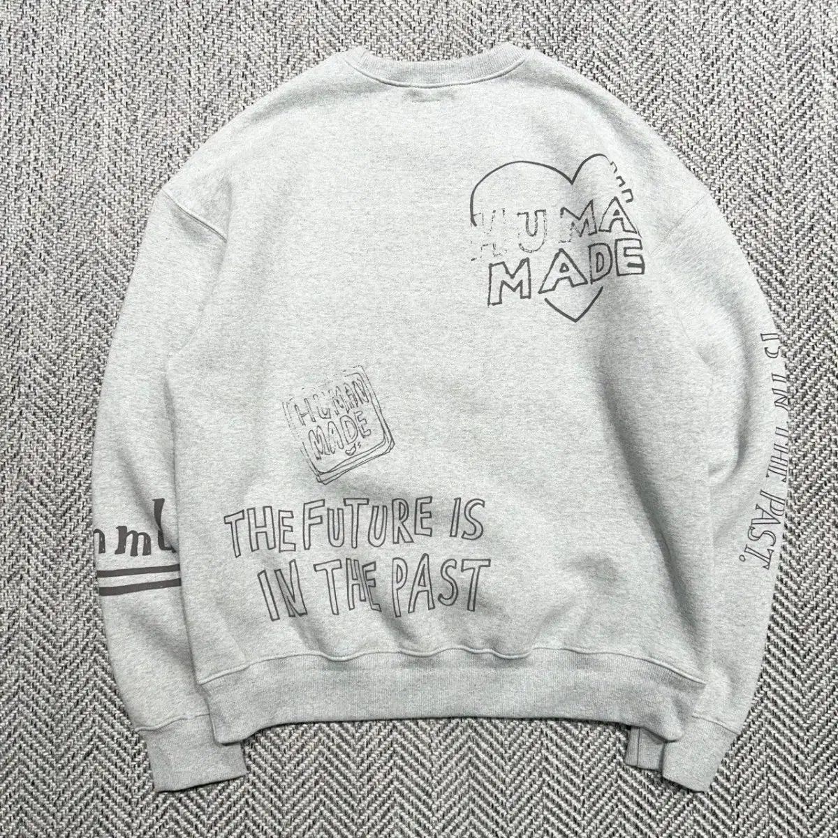 HUMAN MADE(ヒューマンメイド) グラフィティ 起毛 スウェット HUMAN 