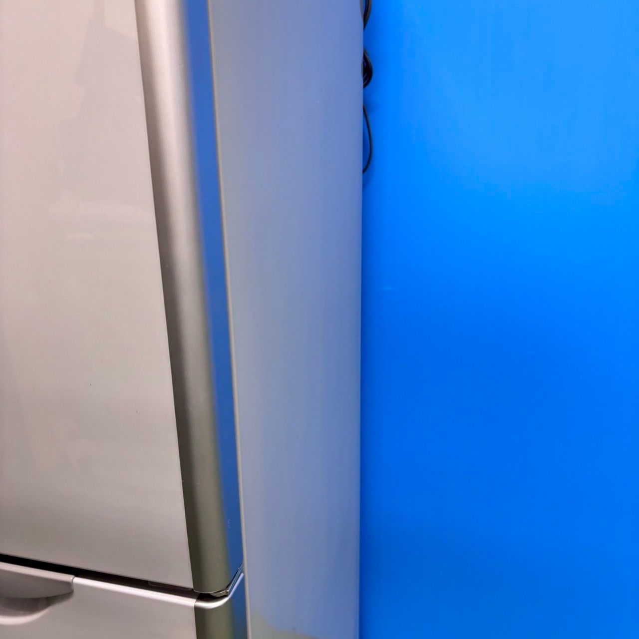 583 日立 大型冷蔵庫 スリム 200L強 自動製氷 右開き 1〜2人暮らし