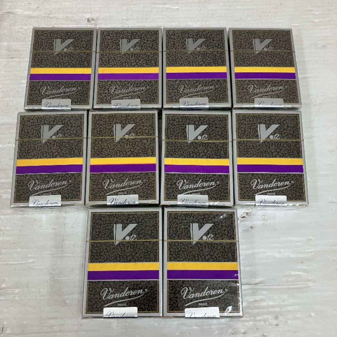 Vandoren V12 銀箱 Si♭ B♭ 硬度3 クラリネット用 リード CR193 10箱