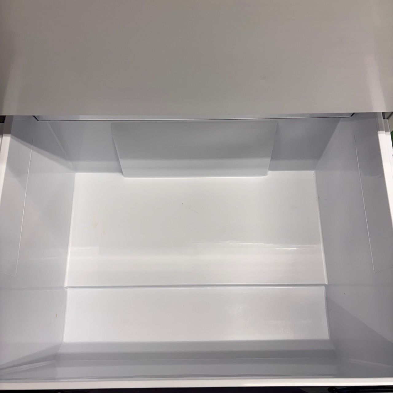 580 日立 大型冷蔵庫 300L強 小型 家庭用 自動製氷 右開き ホワイト