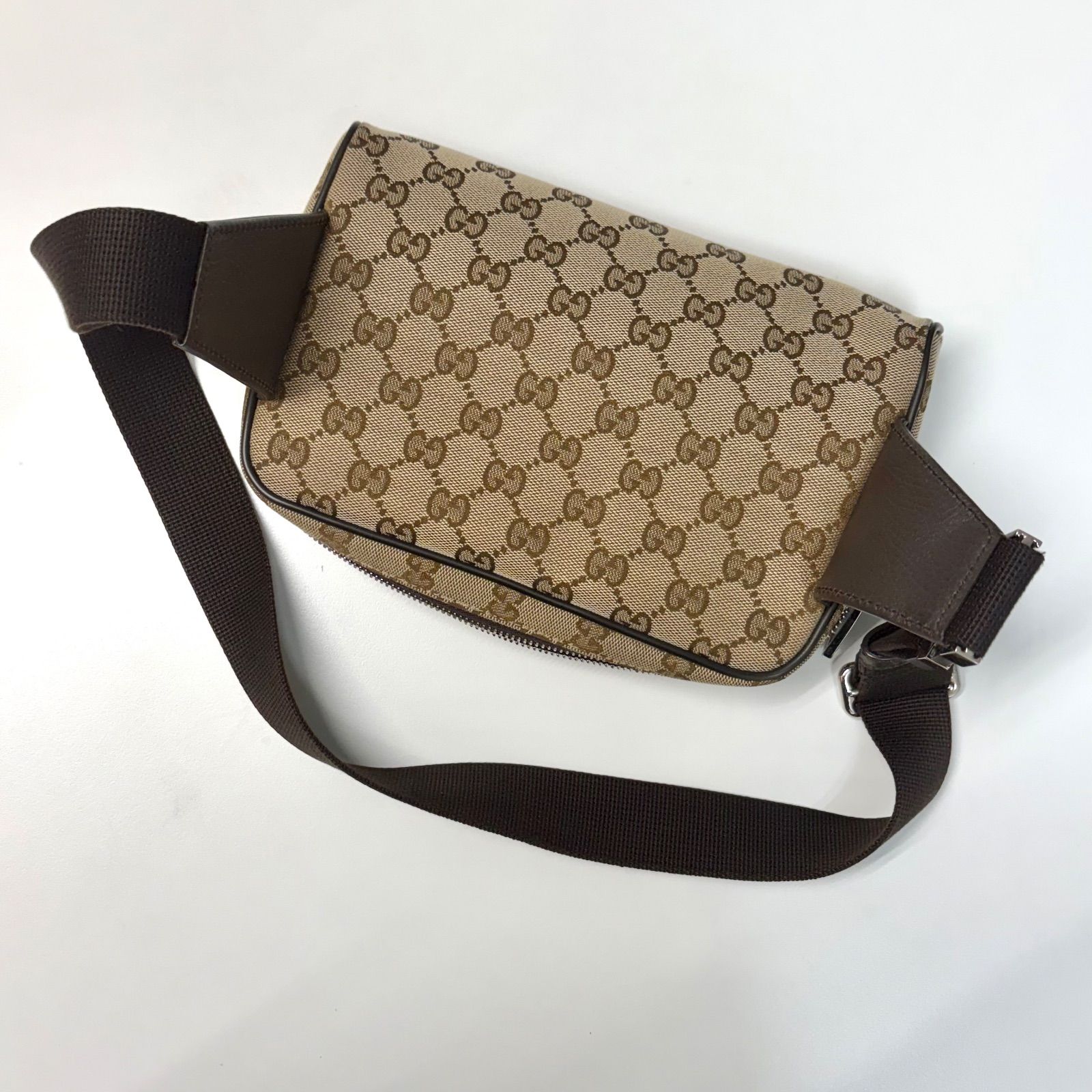 上美品⭐️GUCCI（グッチ）】 GGスプリーム キャンバス ボディバッグ