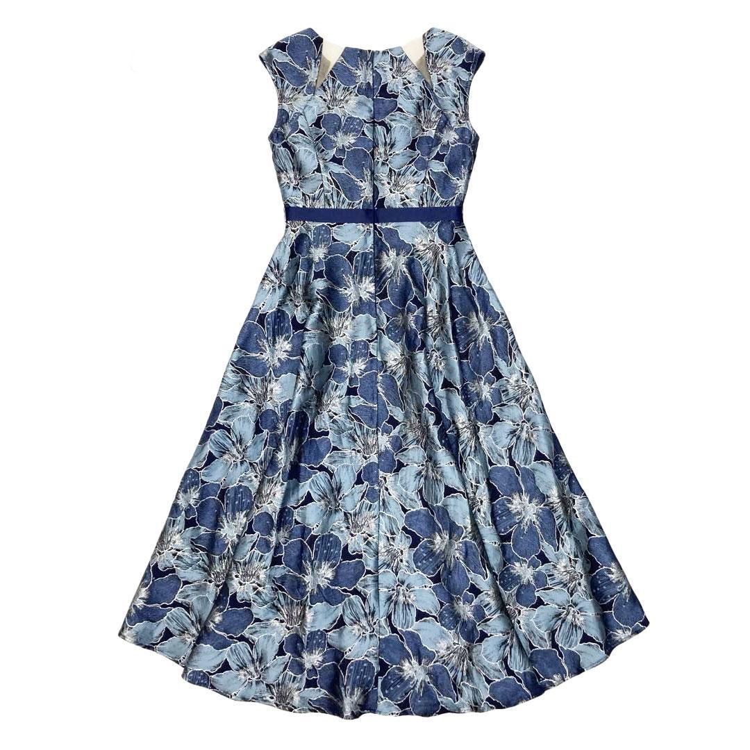 GINZA COUTURE / 銀座クチュール】フラワー刺繍 Aライン ミディアム