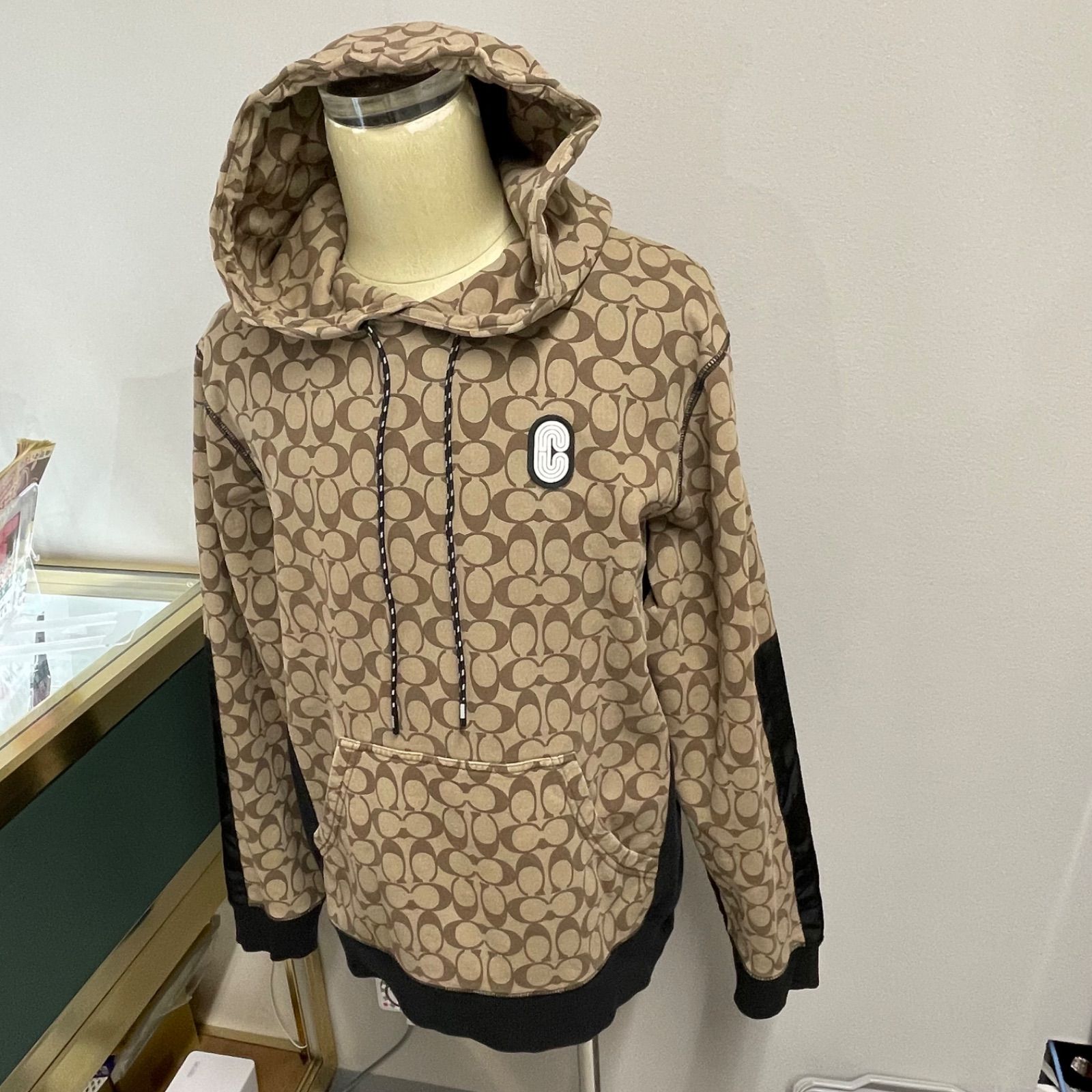 COACH シグネチャー ジップアップパーカー Lサイズ ブラック ベージュ 