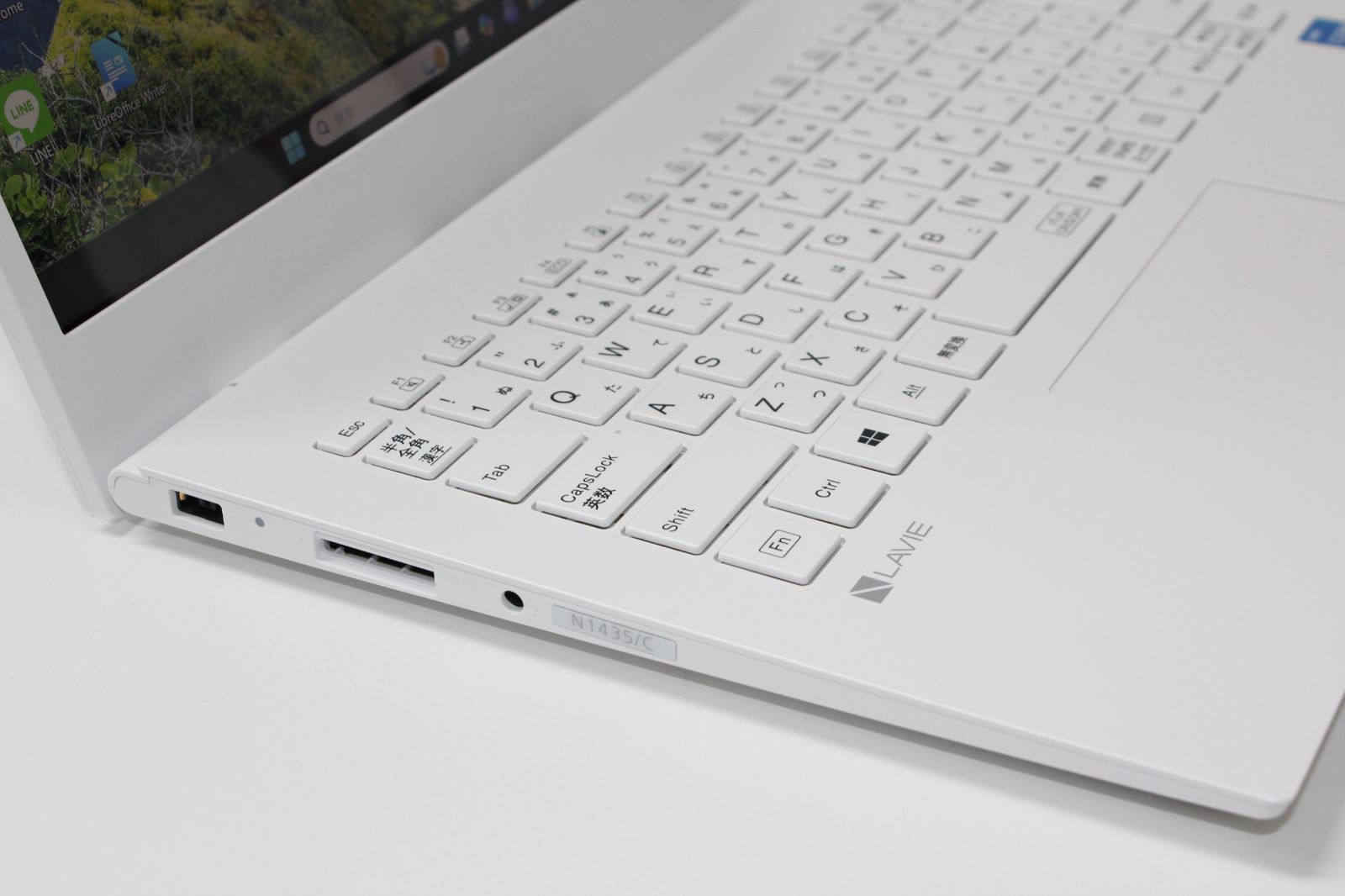 中古ノートPC】NEC〈LAVIE N1435/CAW〉Intel Core i3/SSD256GB/メモリ