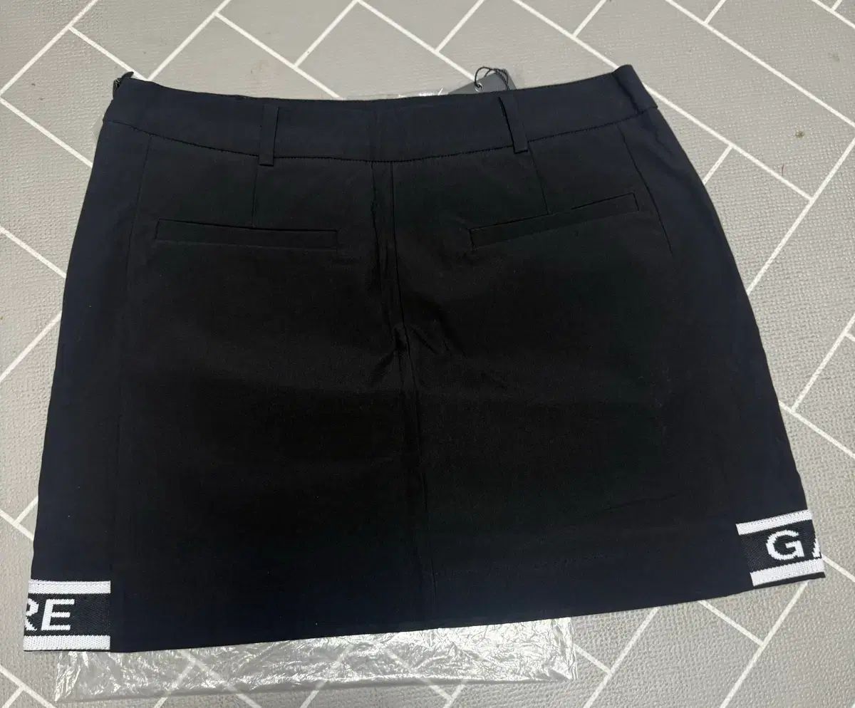 G FORE(ジーフォア) レディース ゴルフウェア ブラック スカート