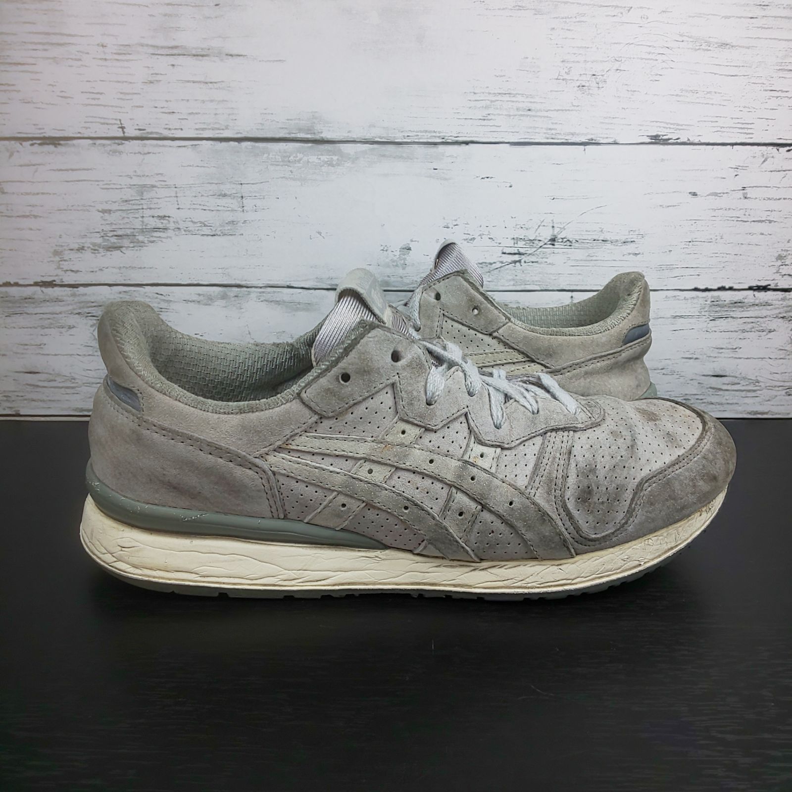 ONITSUKA TIGER TIGER ALLY オニツカタイガー タイガーアリー グレー