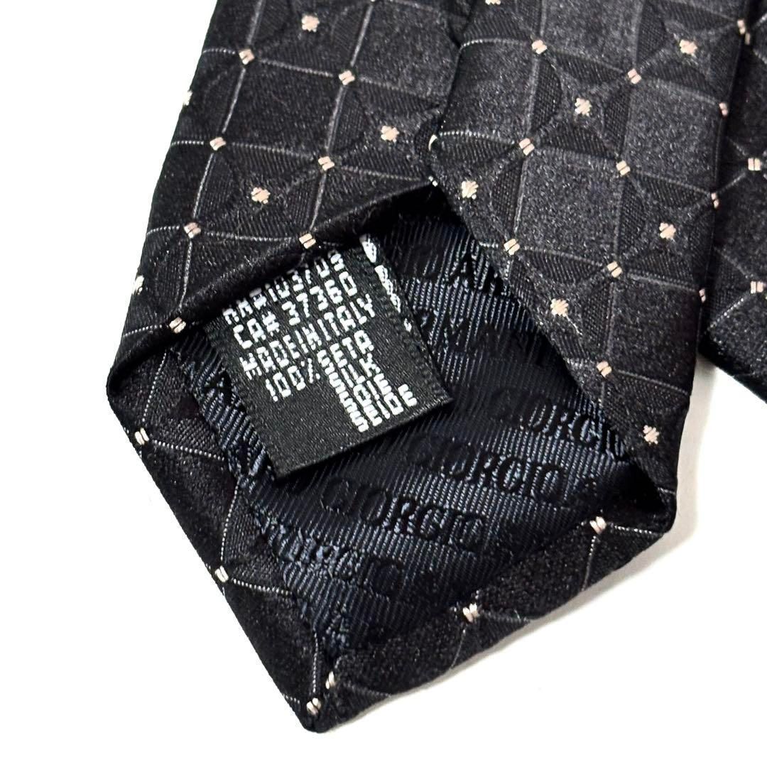 極美品✨ジョルジオアルマーニ ネクタイ 光沢 ブラック×シルバー 極美品✨ジョルジオアルマーニ ネクタイ 光沢 ブラック 黒 格子模様