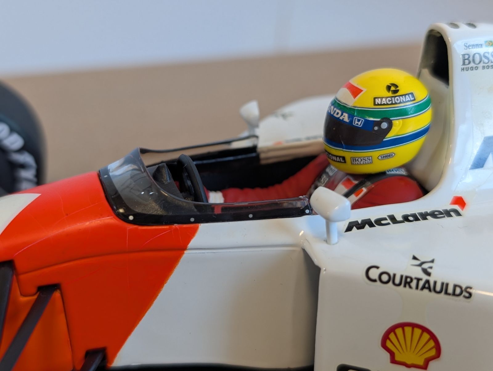 注意 ミニチャンプス1/18マクラーレンMP4/7 アイルトン・セナ - メルカリ