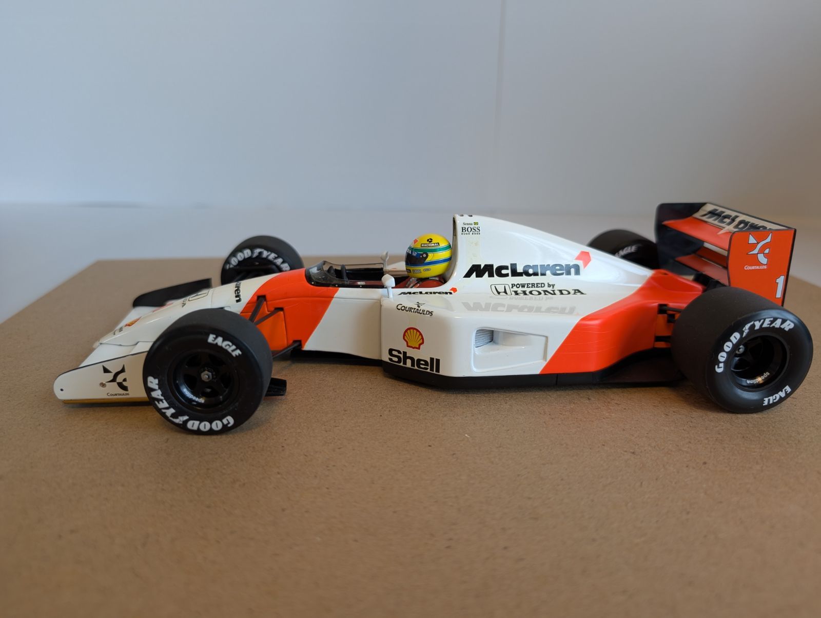 注意 ミニチャンプス1/18マクラーレンMP4/7 アイルトン・セナ - メルカリ