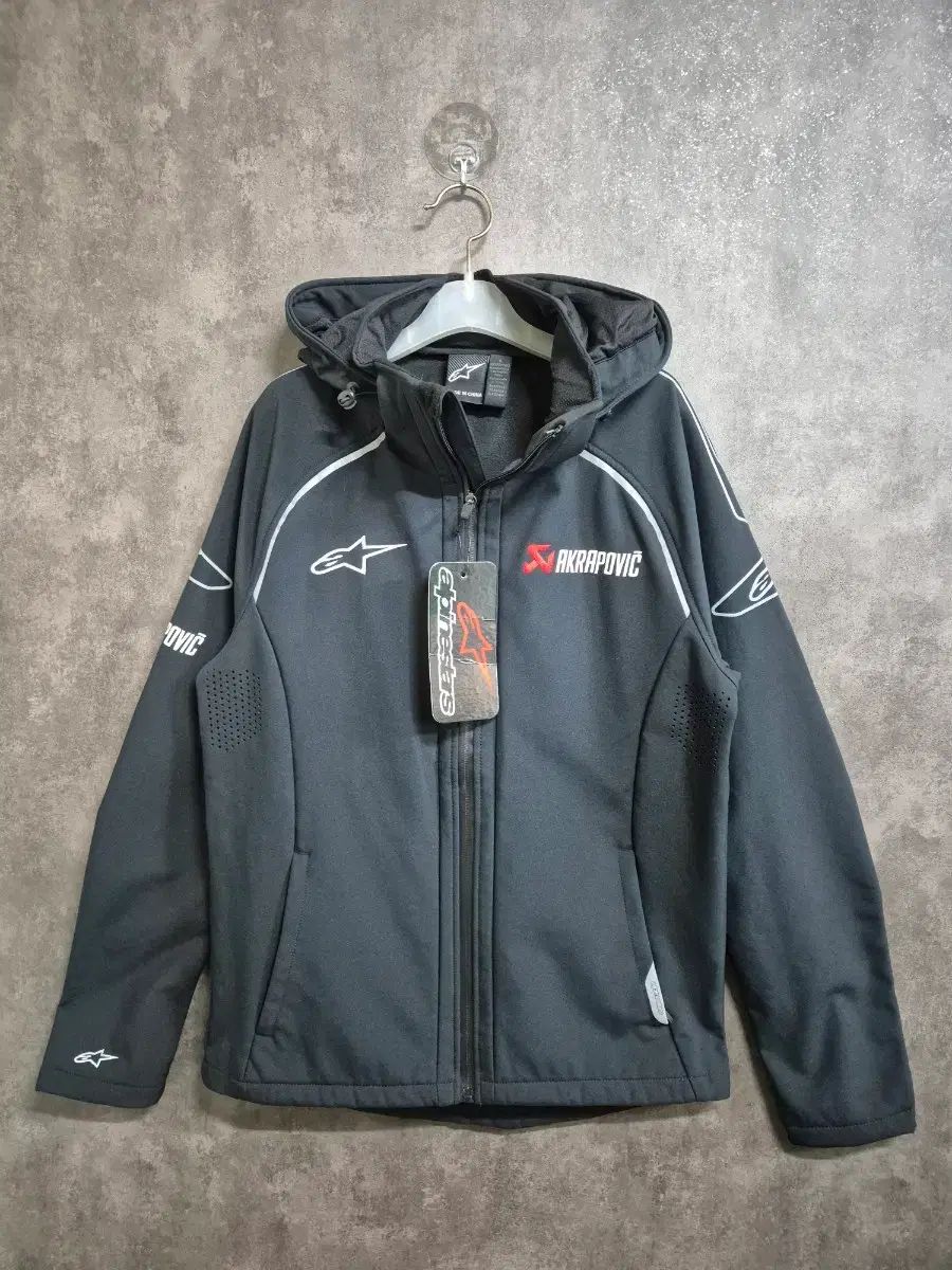 AKRAPOVIC X ALPINESTARS ウィンドブレーカー ジャケット S - メルカリ