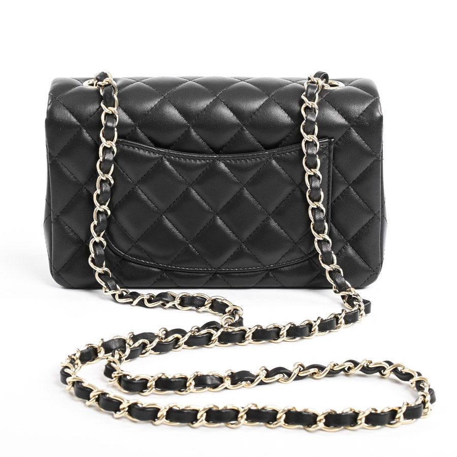 CHANELショルダーバッグ CHANEL シャネル ショルダーバッグ ミニクラシックハンドバッグ A69900