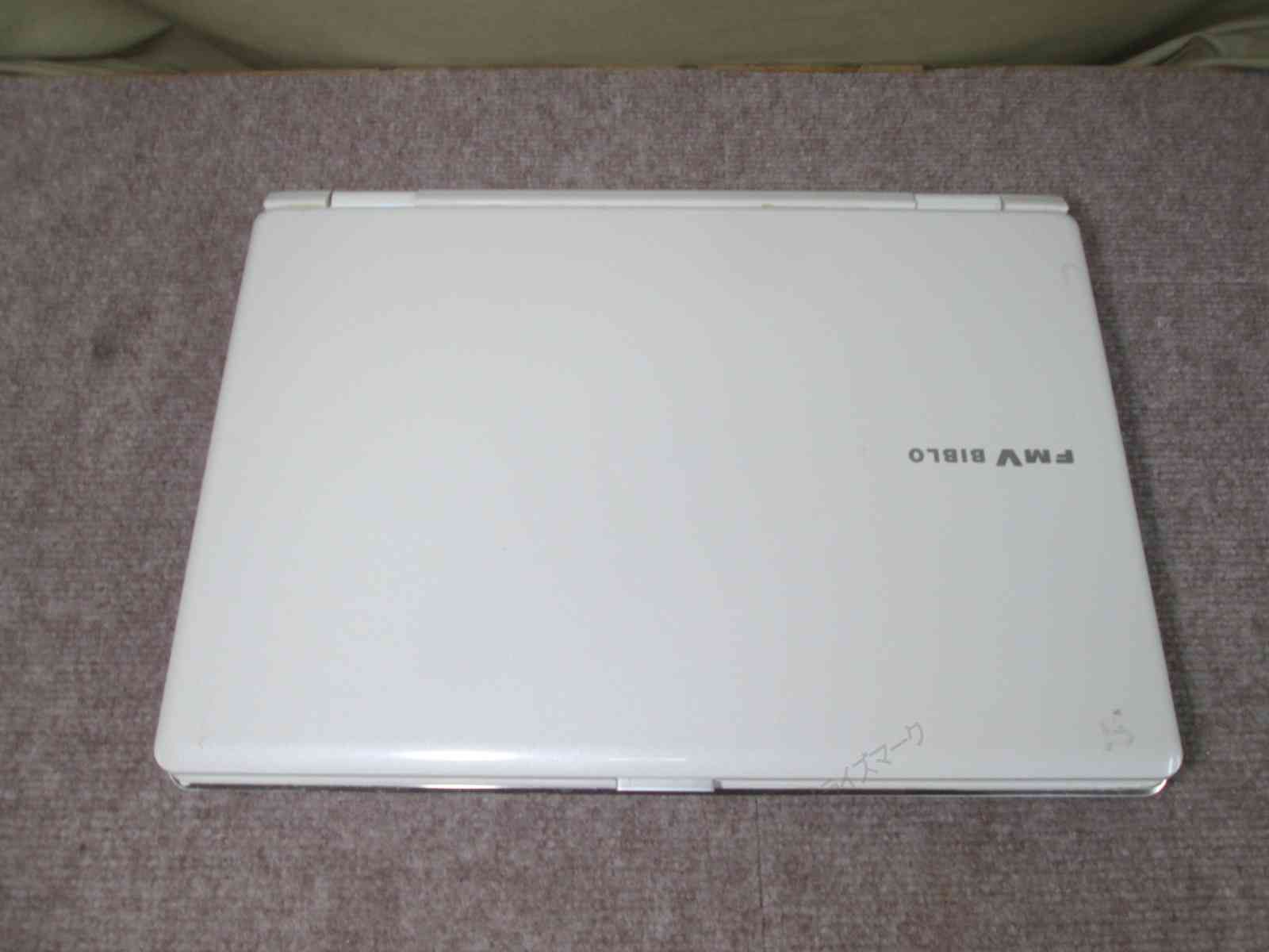 富士通 FMV-BIBLO NF/C50【Core 2 Duo】 【WindowsVista世代のPC