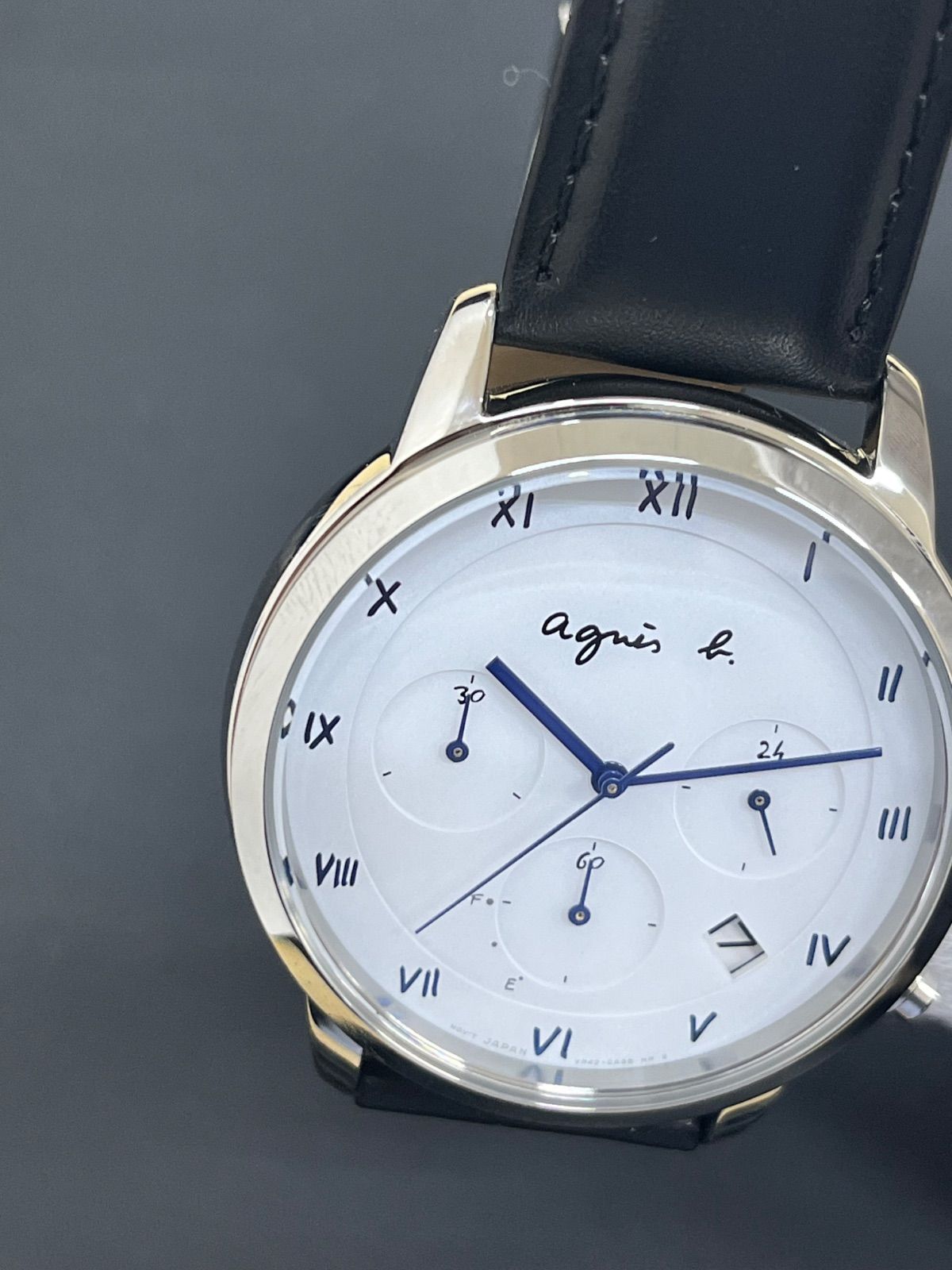 中古・現状稼働品】アニエスベー ソーラー時計 クロノグラフ VR42-KDD0