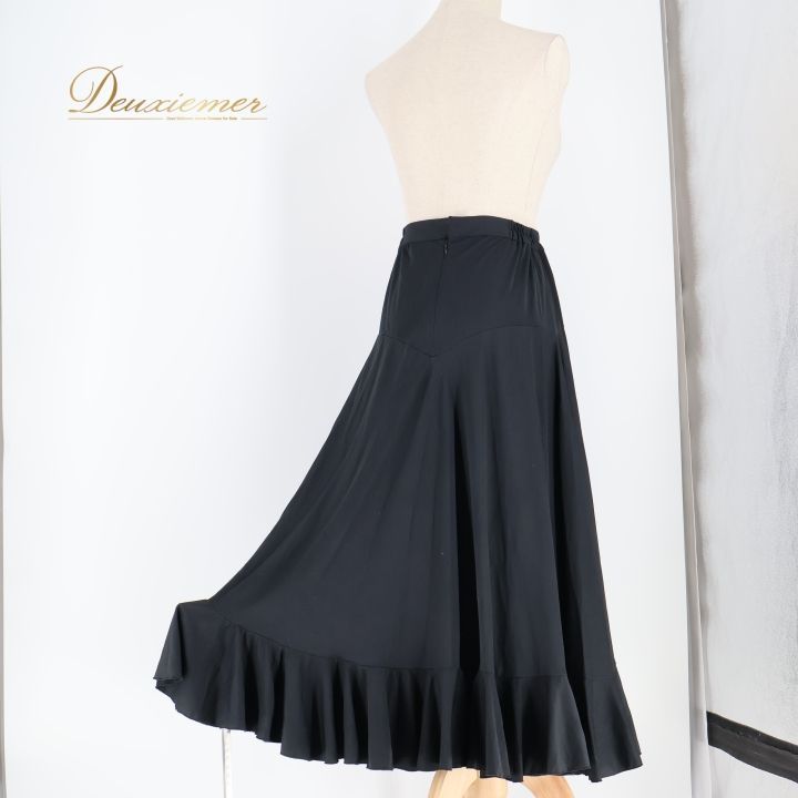 フラメンコ　ファルダ　新品　黒　フラメンコ衣装　レッスン　ストレッチ フラメンコ 衣装 ファルダ スカート 黒 無地 ペチコート レッスン 練習