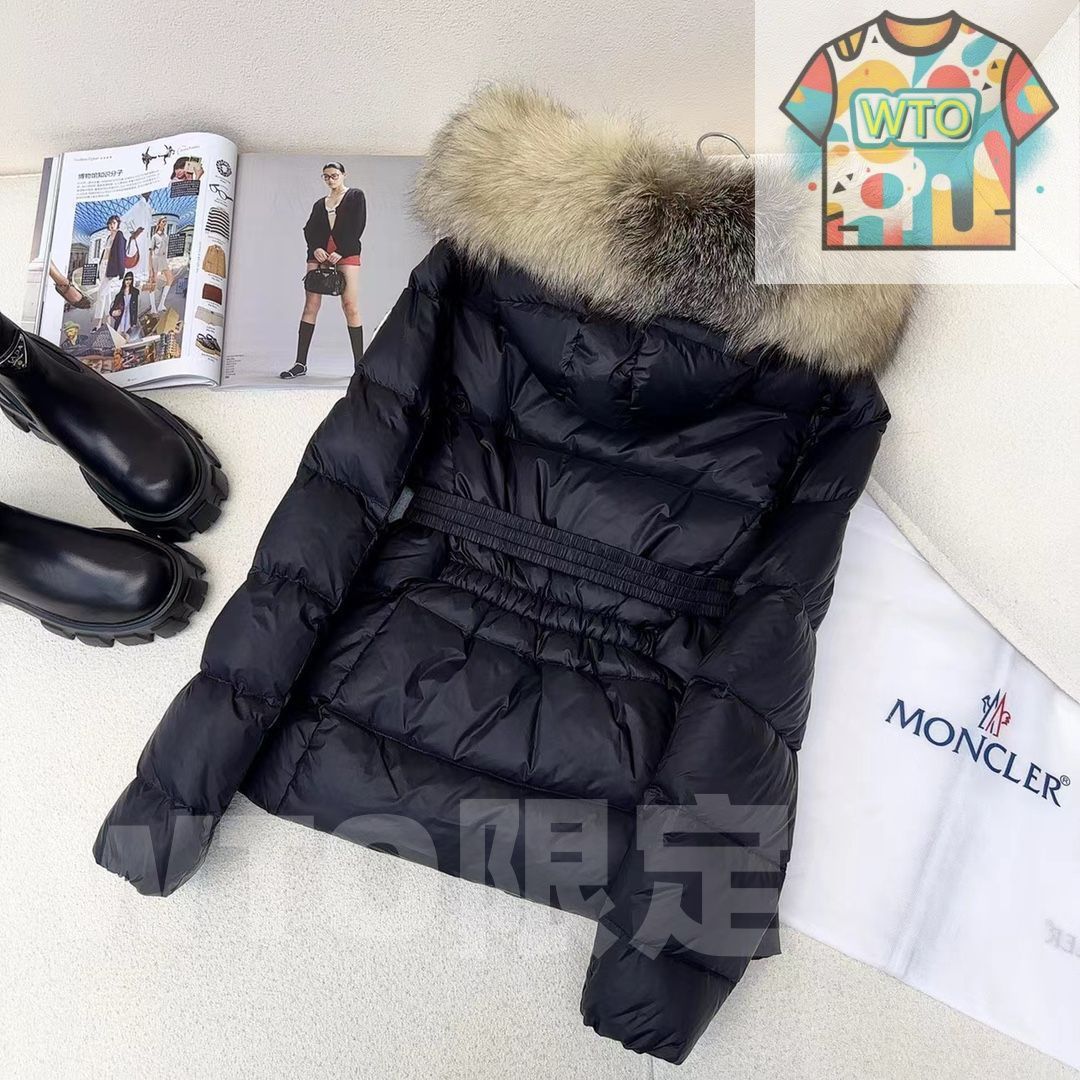 MONCLERモンクレール 黒 ダウンジャケット フード付き ウエストベルト