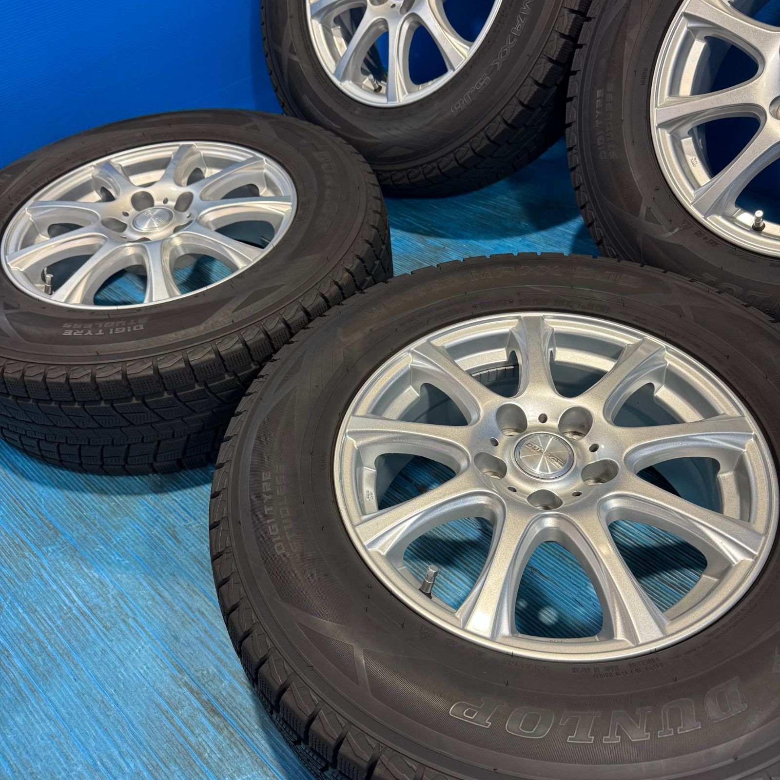 225/70R16 ダンロップ ウィンターマックス SJ8 19年製 9〜8分山 DUFACT