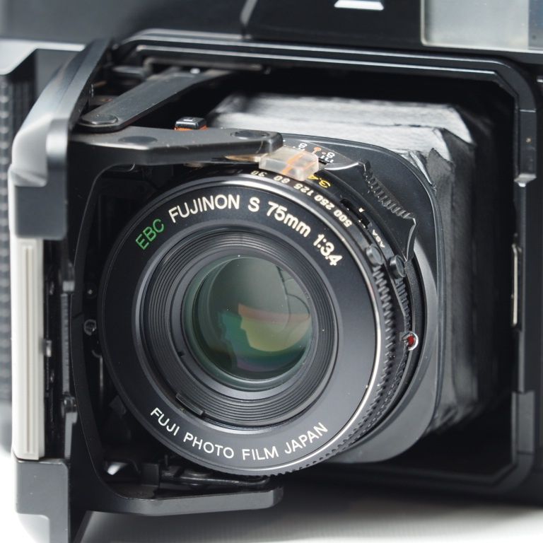 FUJIFILM GS645 Professional FUJINON S 75mm f/3.4 富士フイルム 中判