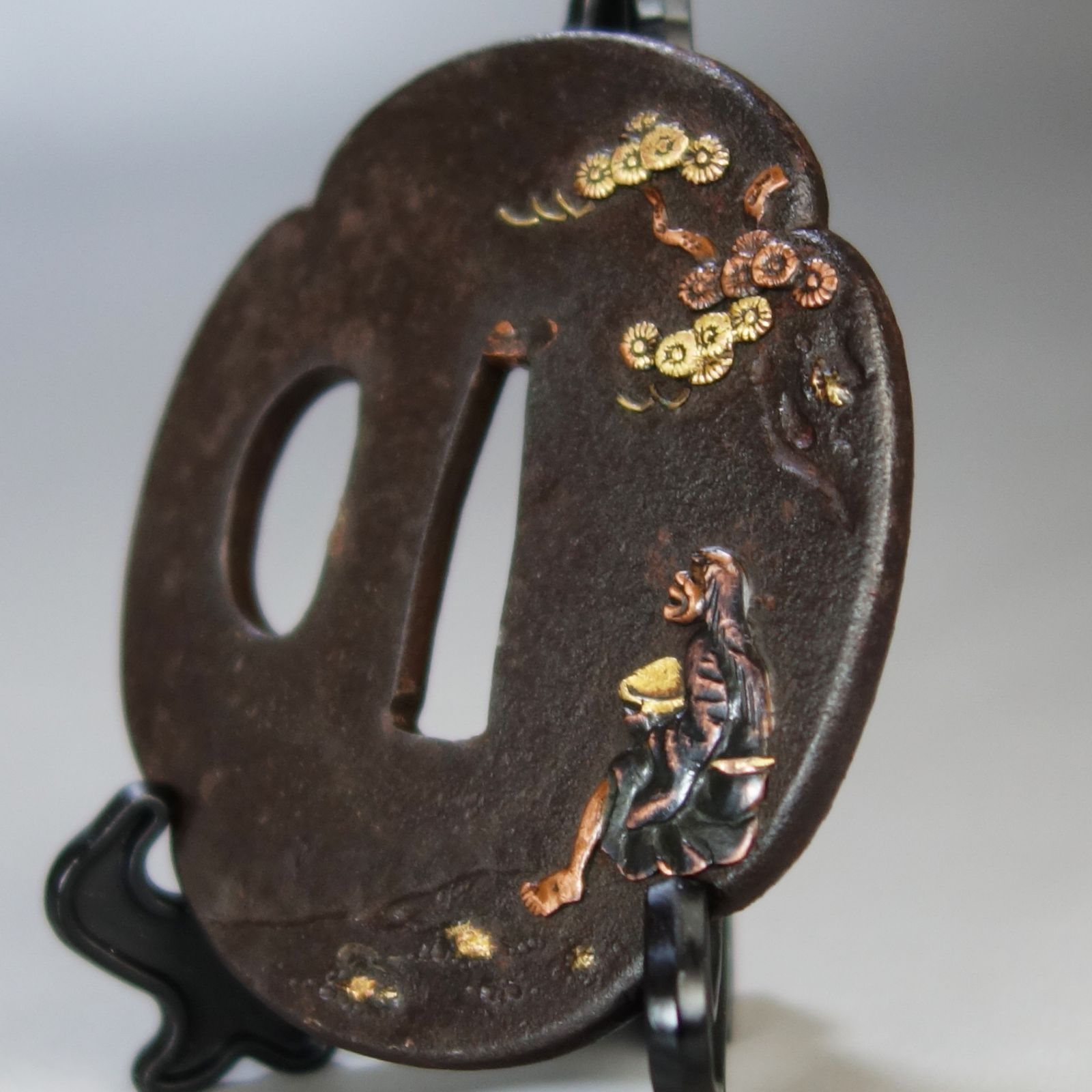 鍔 【 鉄地 象嵌 松下仙人図鍔 】 日本刀 刀装具 鐔 骨董 古美術