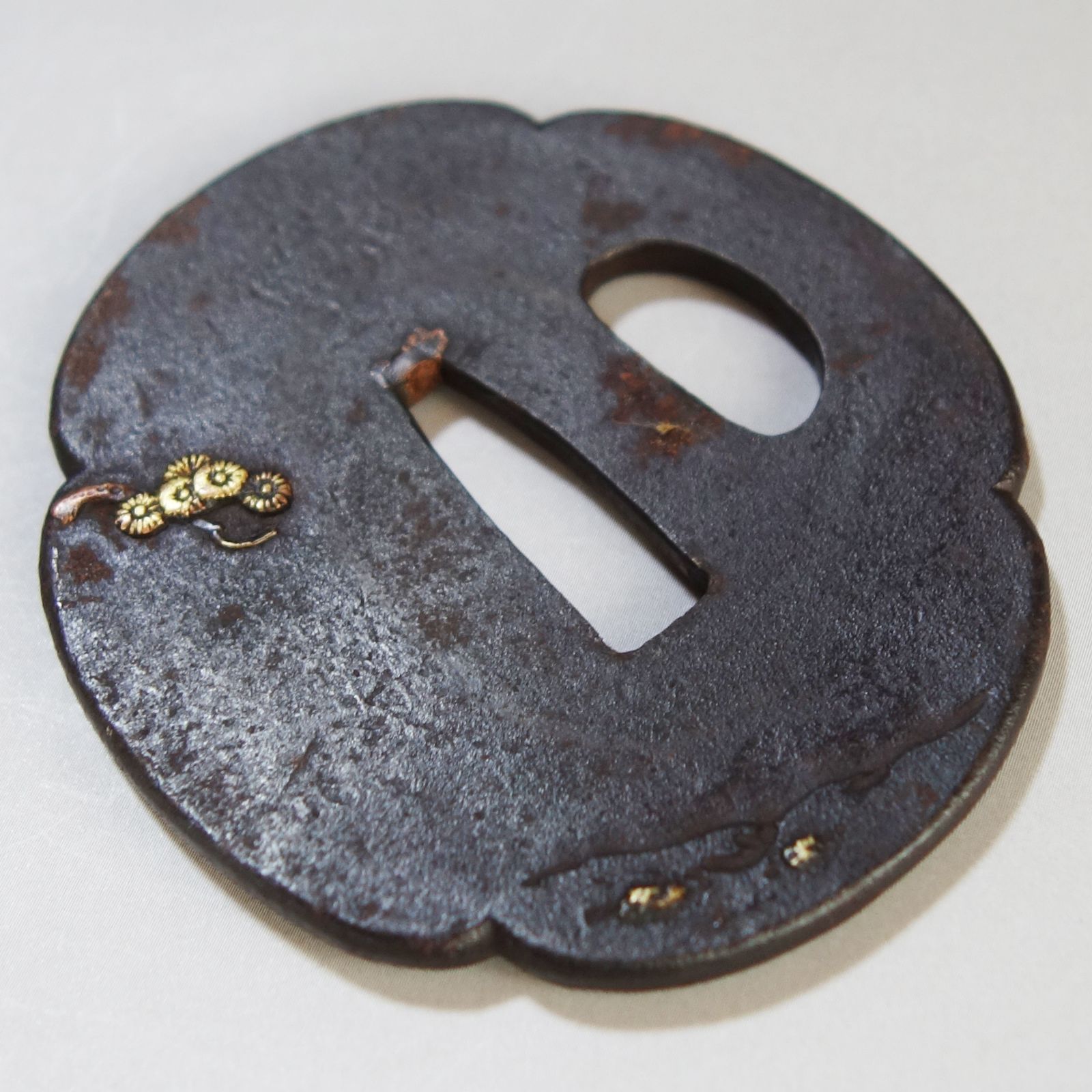 鍔 【 鉄地 象嵌 松下仙人図鍔 】 日本刀 刀装具 鐔 骨董 古美術