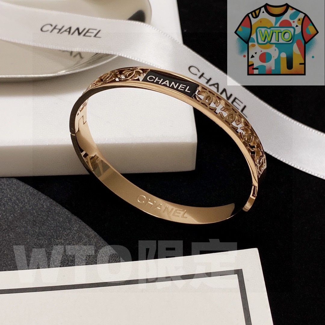 今日特価】Chanel シャネル オープンワーク メタリック ブレスレット