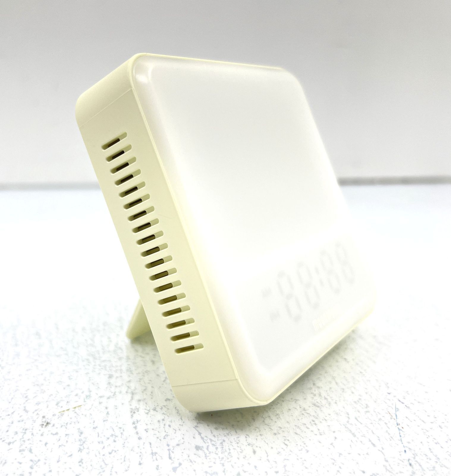 トトノエライト アイボリー 美品 TOTONOELIGHT TTNL-01 盛岡67-0047] moonmoon トトノエライト TTNL-01【美品/60】 - メルカリ