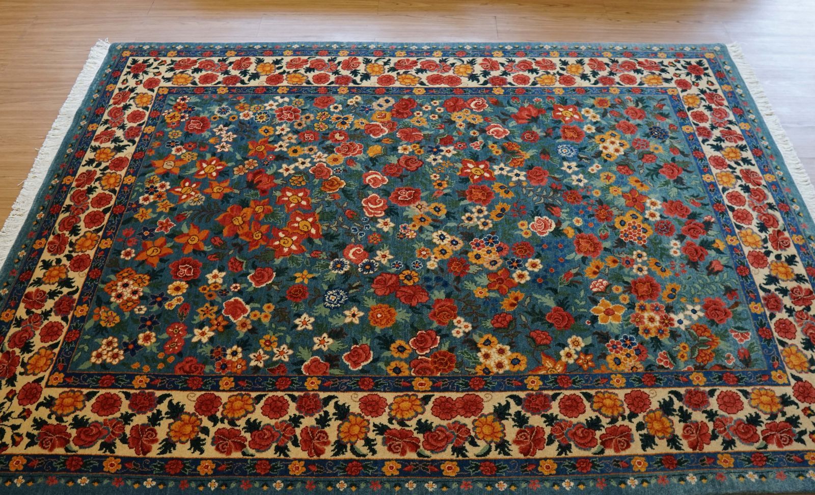 ペルシャ絨毯 バラミン waramin 235×166cm - メルカリ