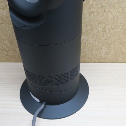 dyson hot & cool AM09 23年製 ブラック 2022年製 Dyson AM09 Hot+ Cool ファンヒーター ブラック 限定色 Dyson
