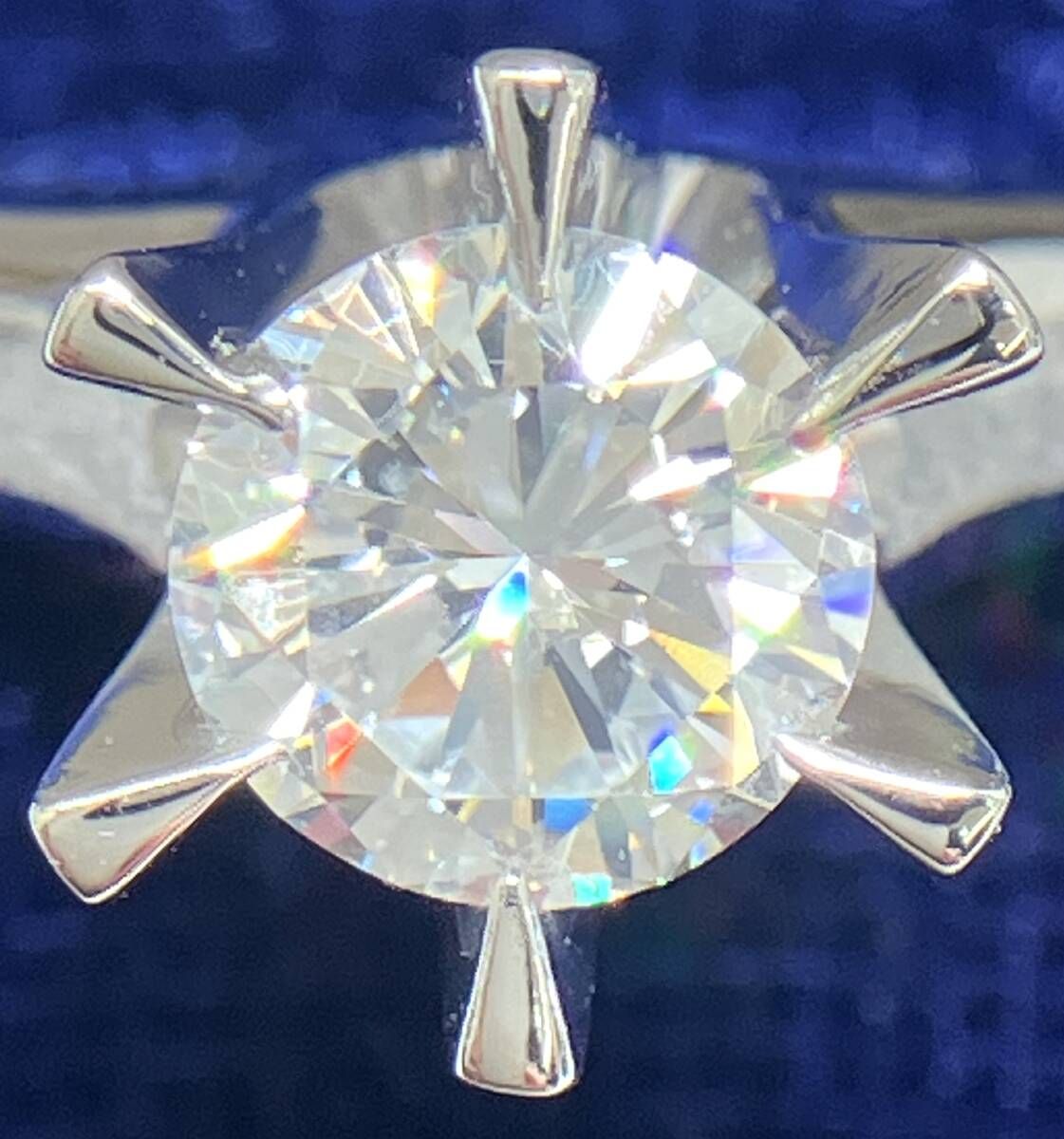 鑑定書あり】Pt900 プラチナ ダイヤモンド0.671ct 5.7g リング 指輪