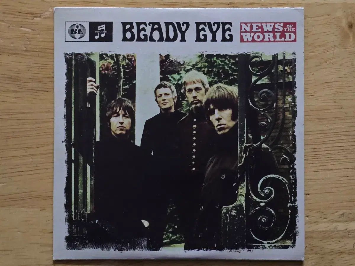 Beady Eye サイン入りCD Beady Eye サイン入りCD Oasis