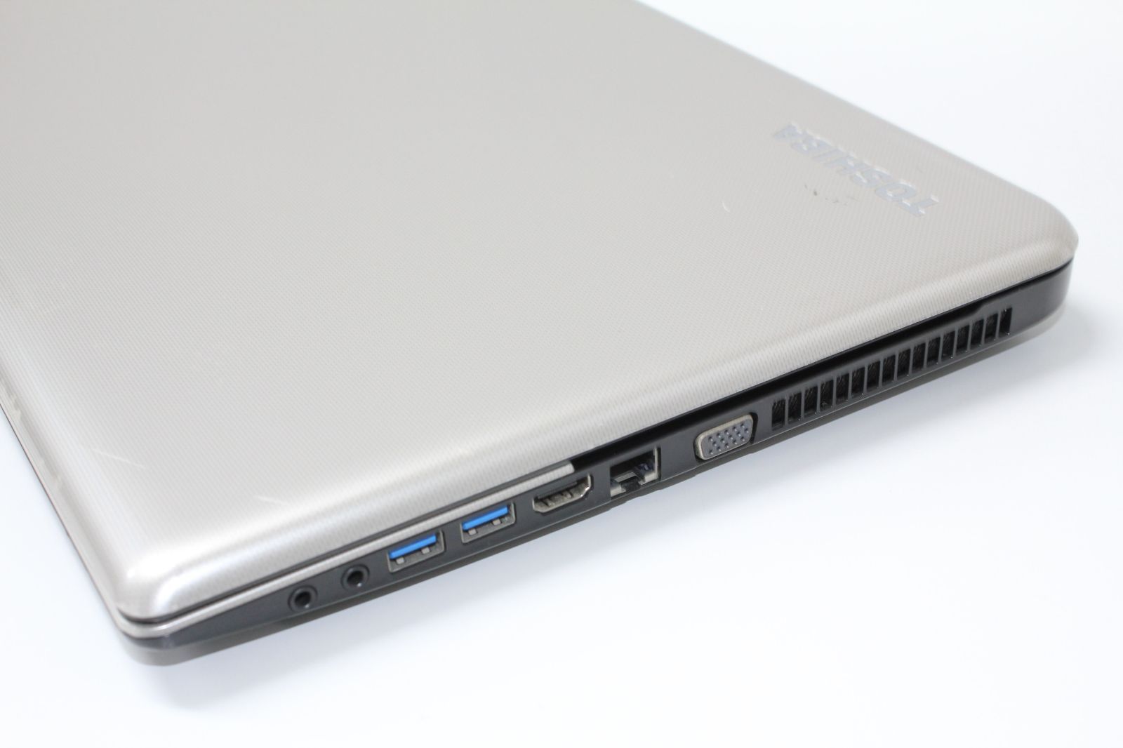 中古】東芝 dynabook i7 SSD512GB メモリ8GB - メルカリ