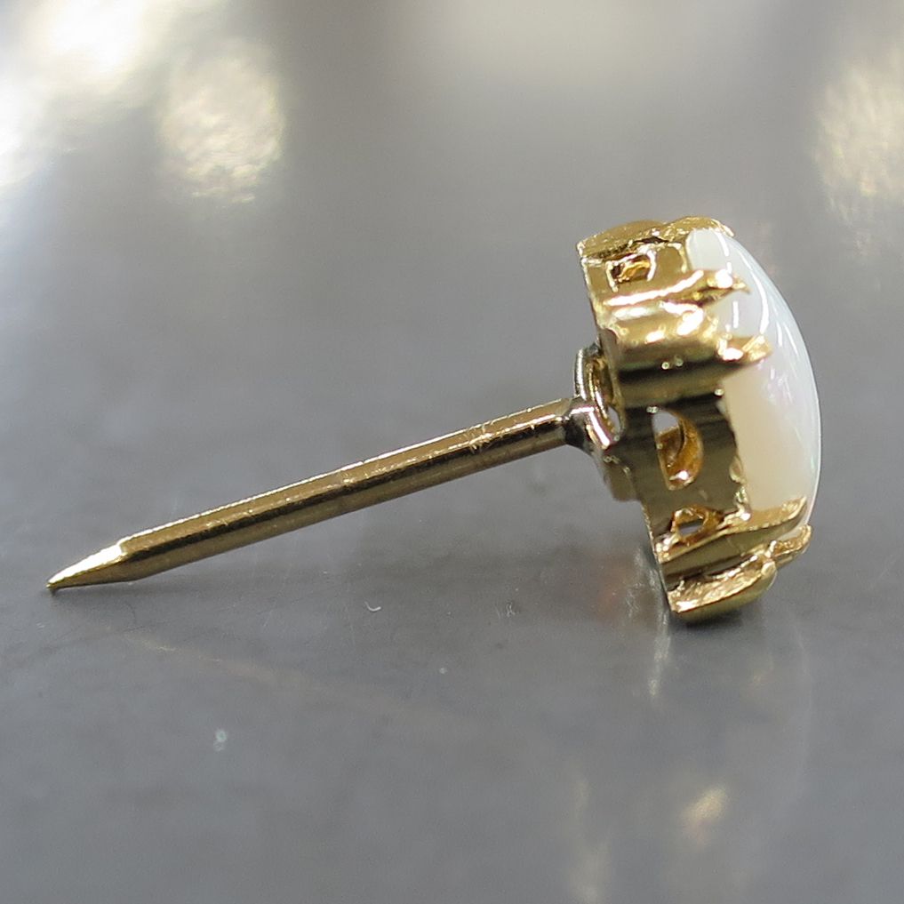 K18 0.60g ネクタイピン タイピン ネクタイ留め具 石付き 石種不明