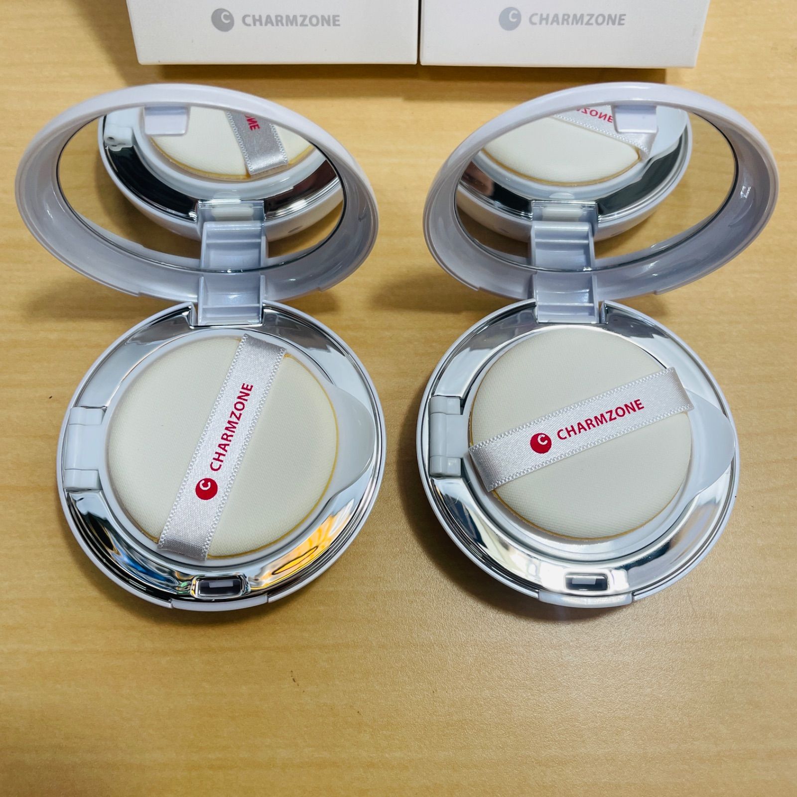 チャームゾーンミネラルCC リキッドパウダーファンデーション 2個