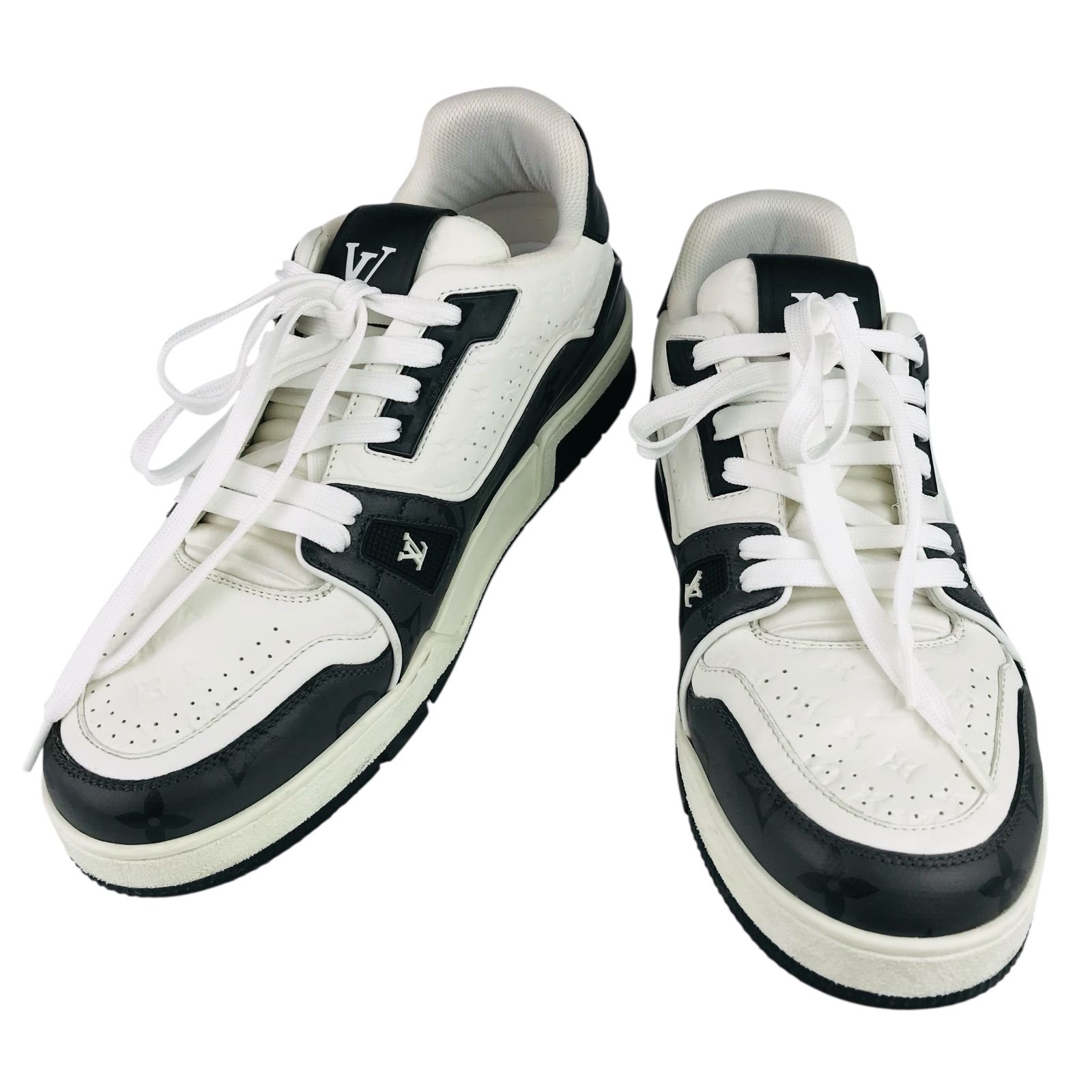 ルイヴィトン　ローカットスニーカー　BA0030　レザー　イタリア製　ロゴ刻印 美品☆LOUIS VUITTON・ルイヴィトン【トレーナーライン】メンズ レザー