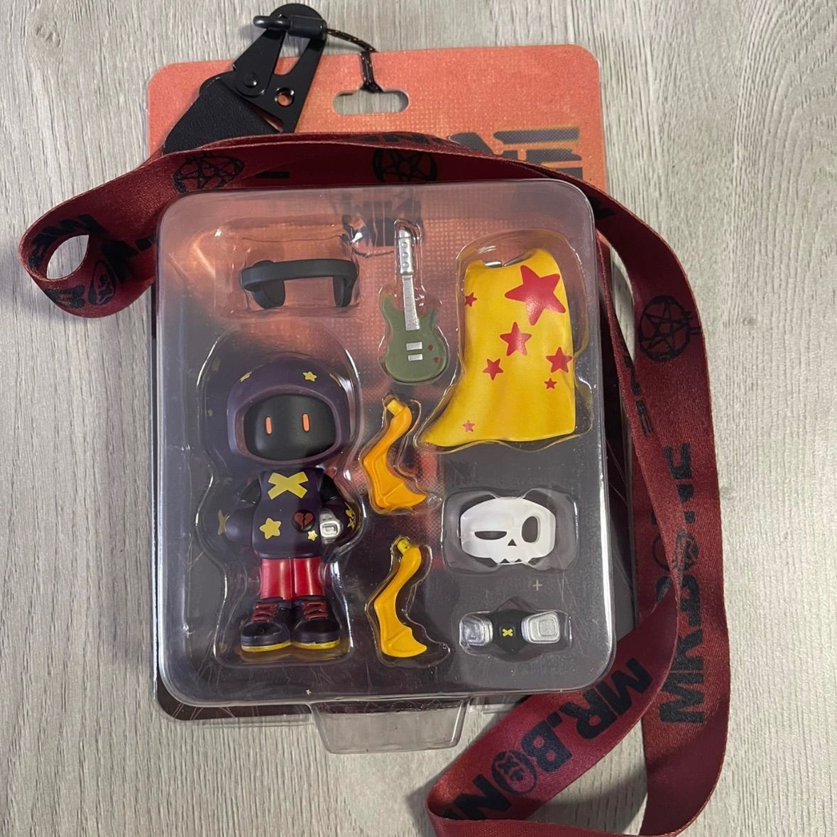 温度で色が変わる】 中国限定 MR.BONE MINI MAGIC Heat.red フィギュア