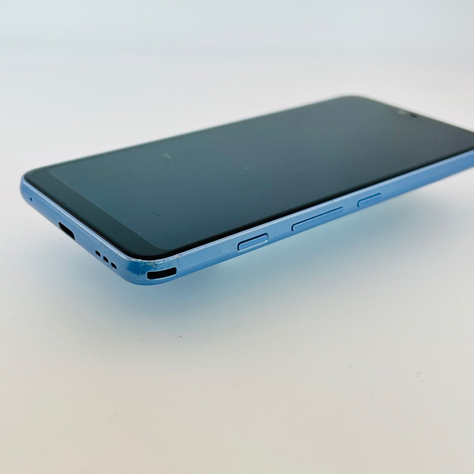 バッテリー良好 arrows U 32GB ブルー SIMフリー(simロック解除済) 白