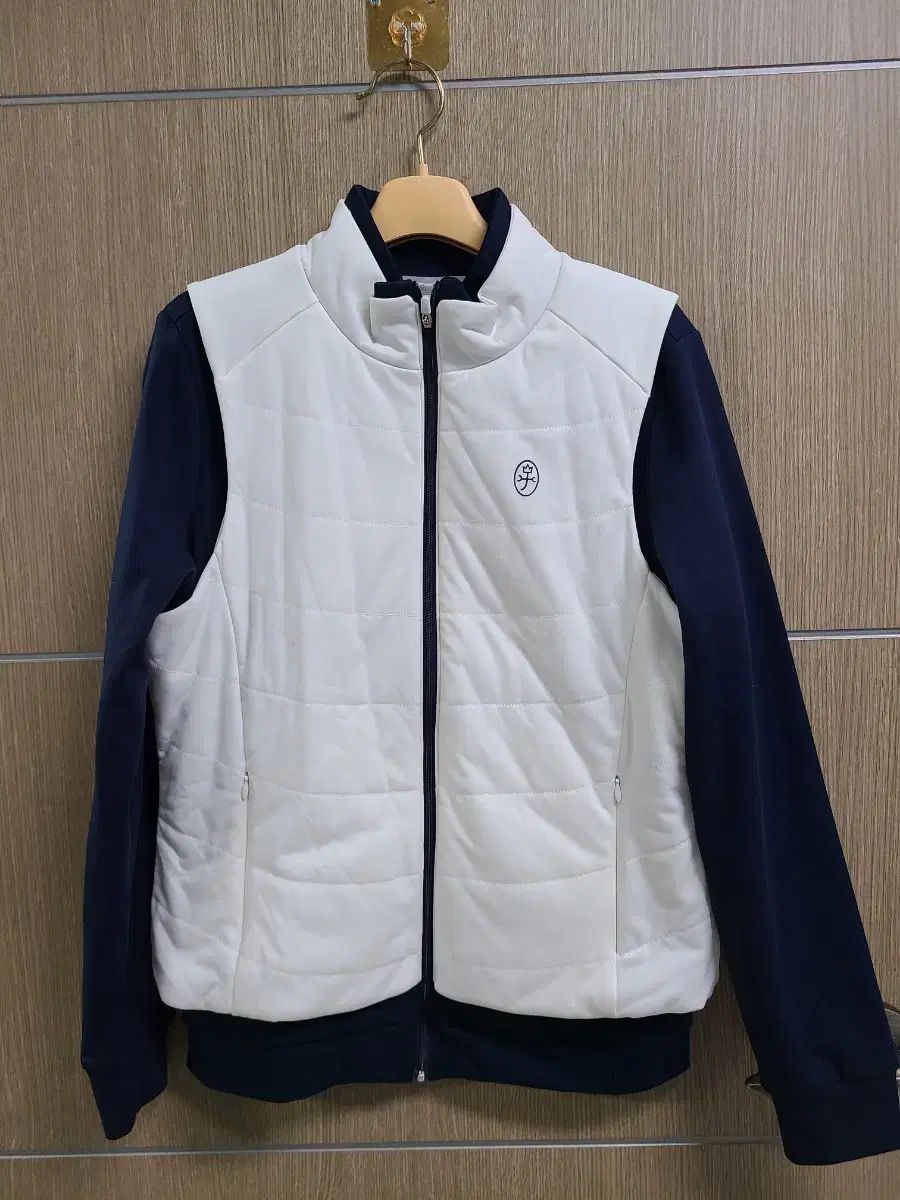 CASTELBAJAC カステルバジャック 防風ジップアップ 90 公式通販
