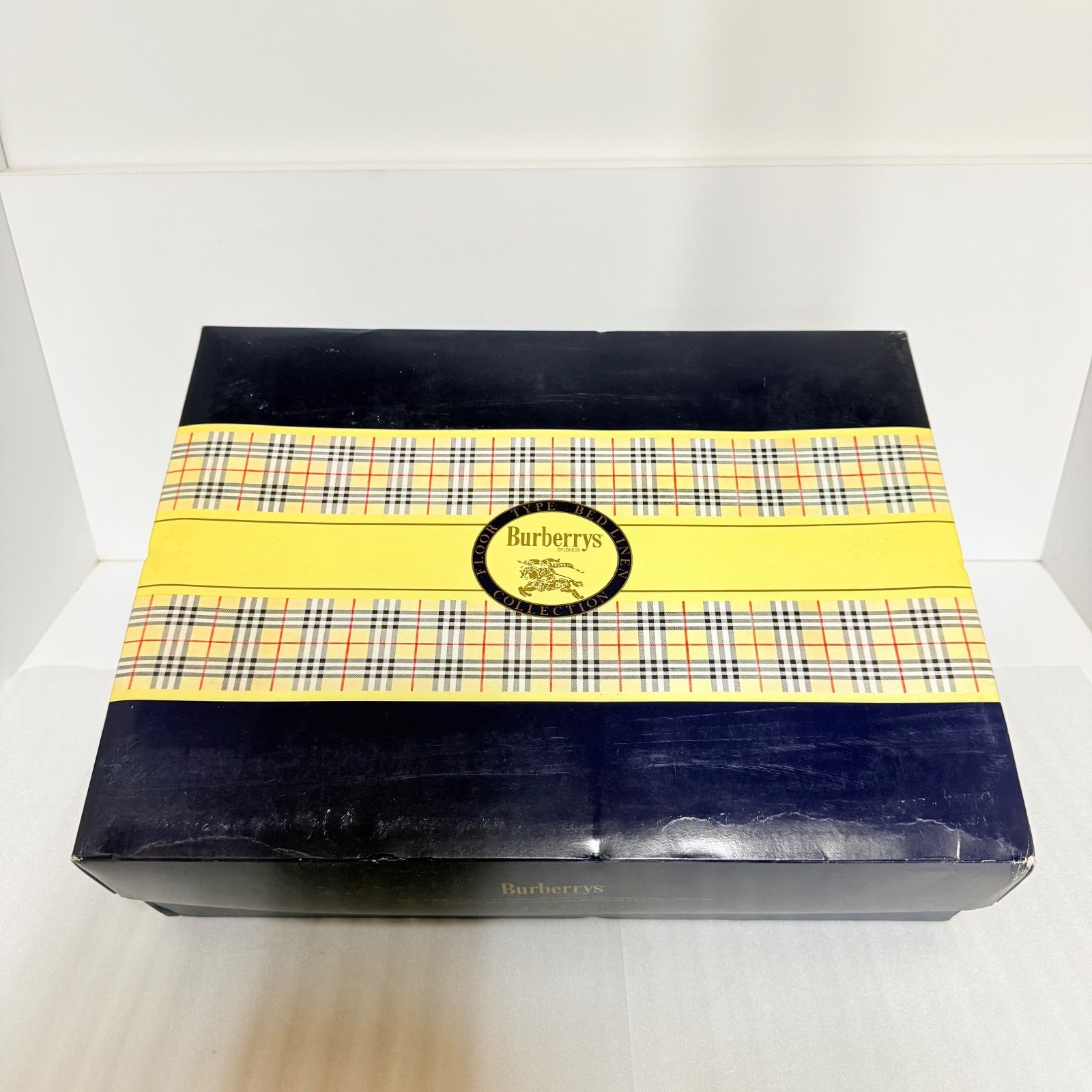 新品•未使用品】Burberry タオルケット 新品未使用 箱付き BB408 140